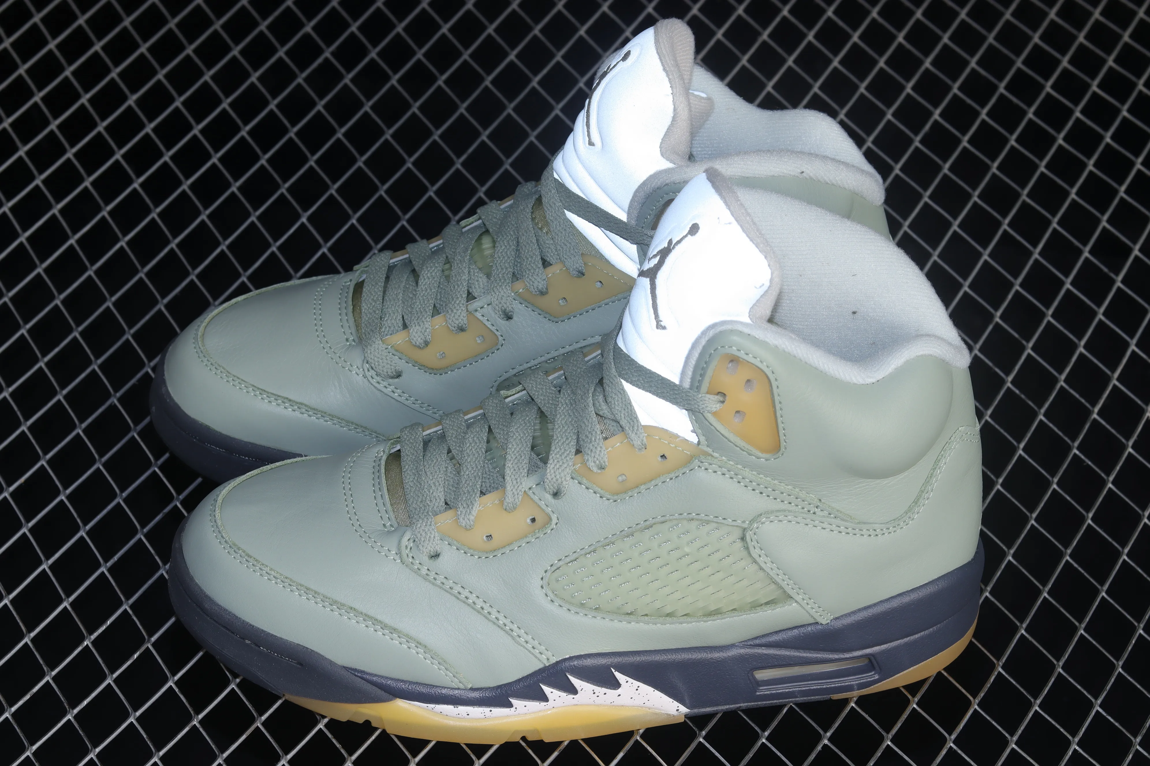 All Categories Air Jordan Jordan Series Basketball Shoes Air Jordan 5 Foreign Trade Version Air Jordan 5 "Jade Horizon" AJ5 Joe 5 Matcha Green DC7501-300